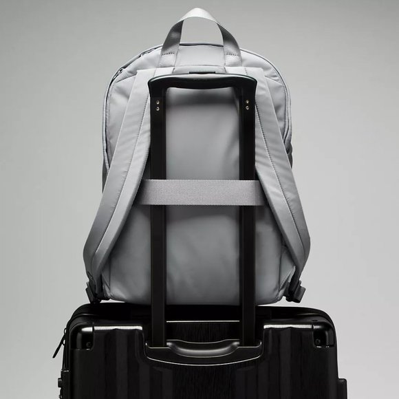 Lululemon City Adventurer Backpack 20 Rhino Grey